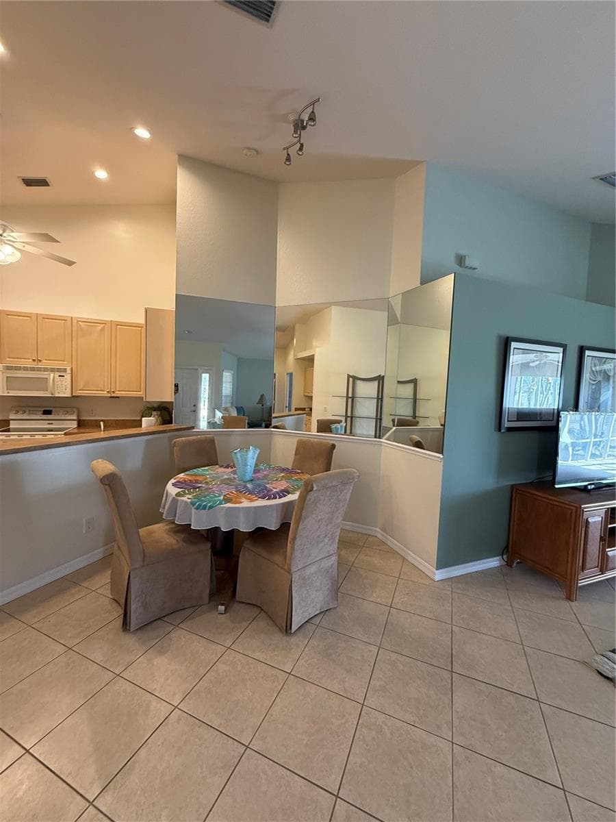 4049 Fairway Dr, North Port, FL 34287 — photo 10 of 38