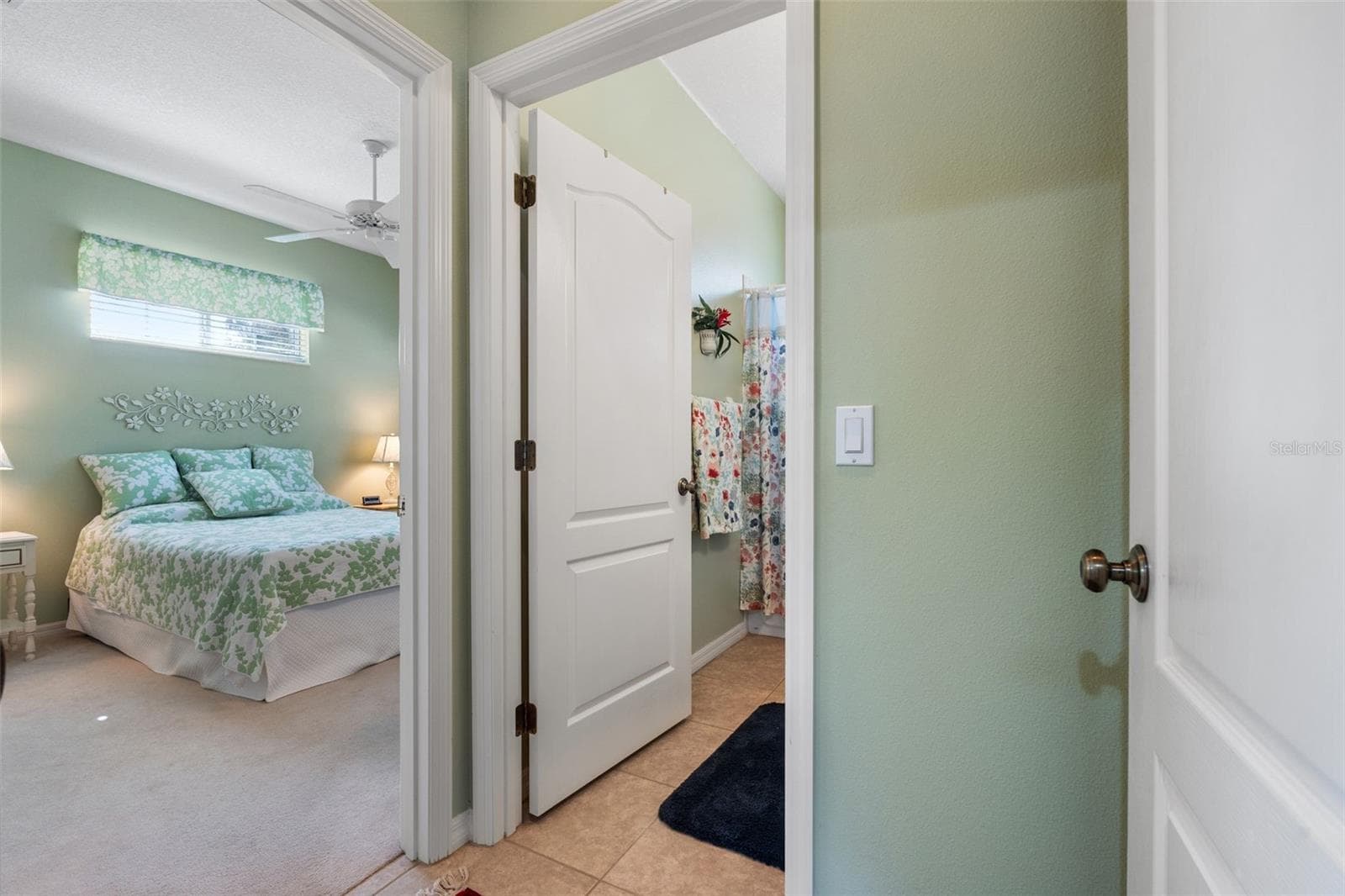 905 Barclay Ct, Venice, FL 34293 — photo 30 of 65