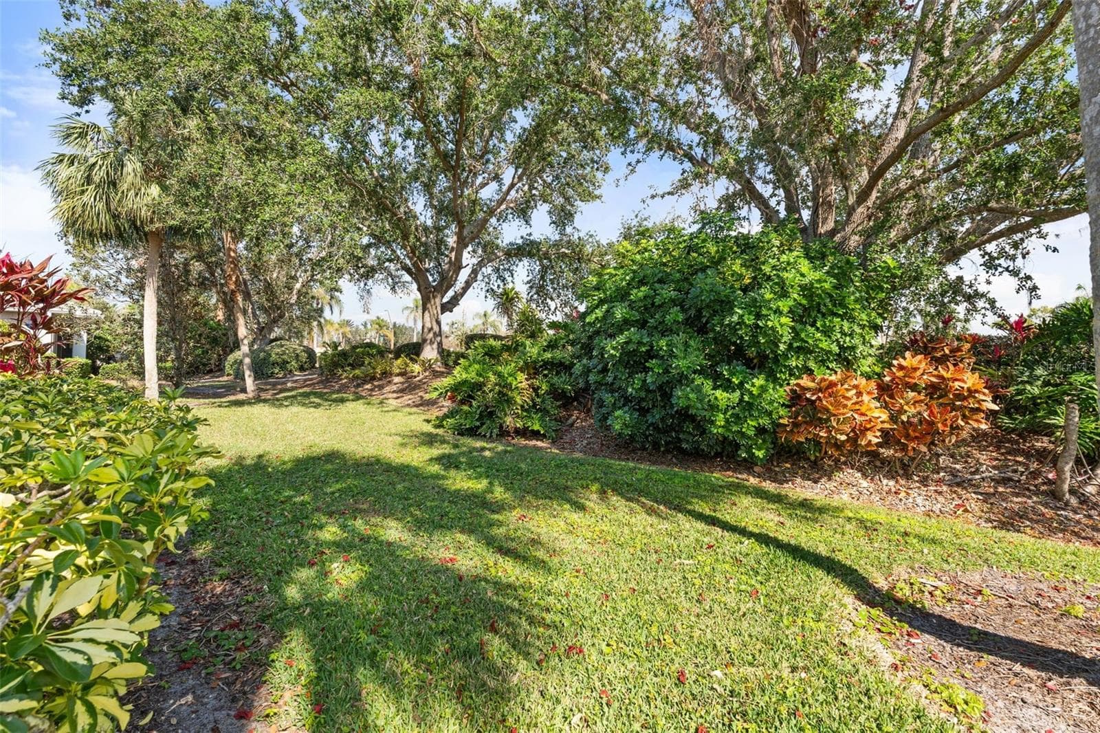 905 Barclay Ct, Venice, FL 34293 — photo 37 of 65