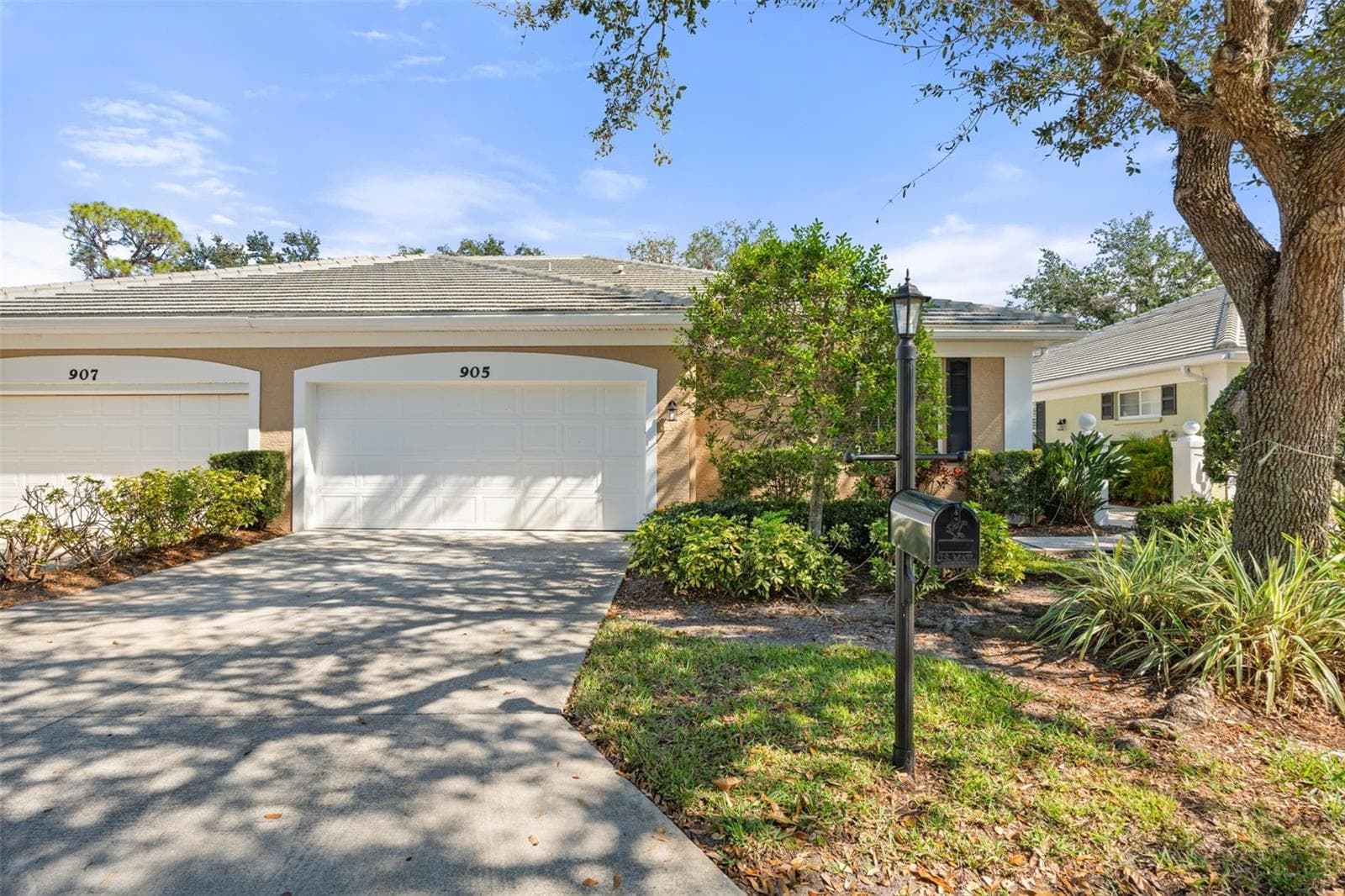 905 Barclay Ct, Venice, FL 34293 — photo 39 of 65