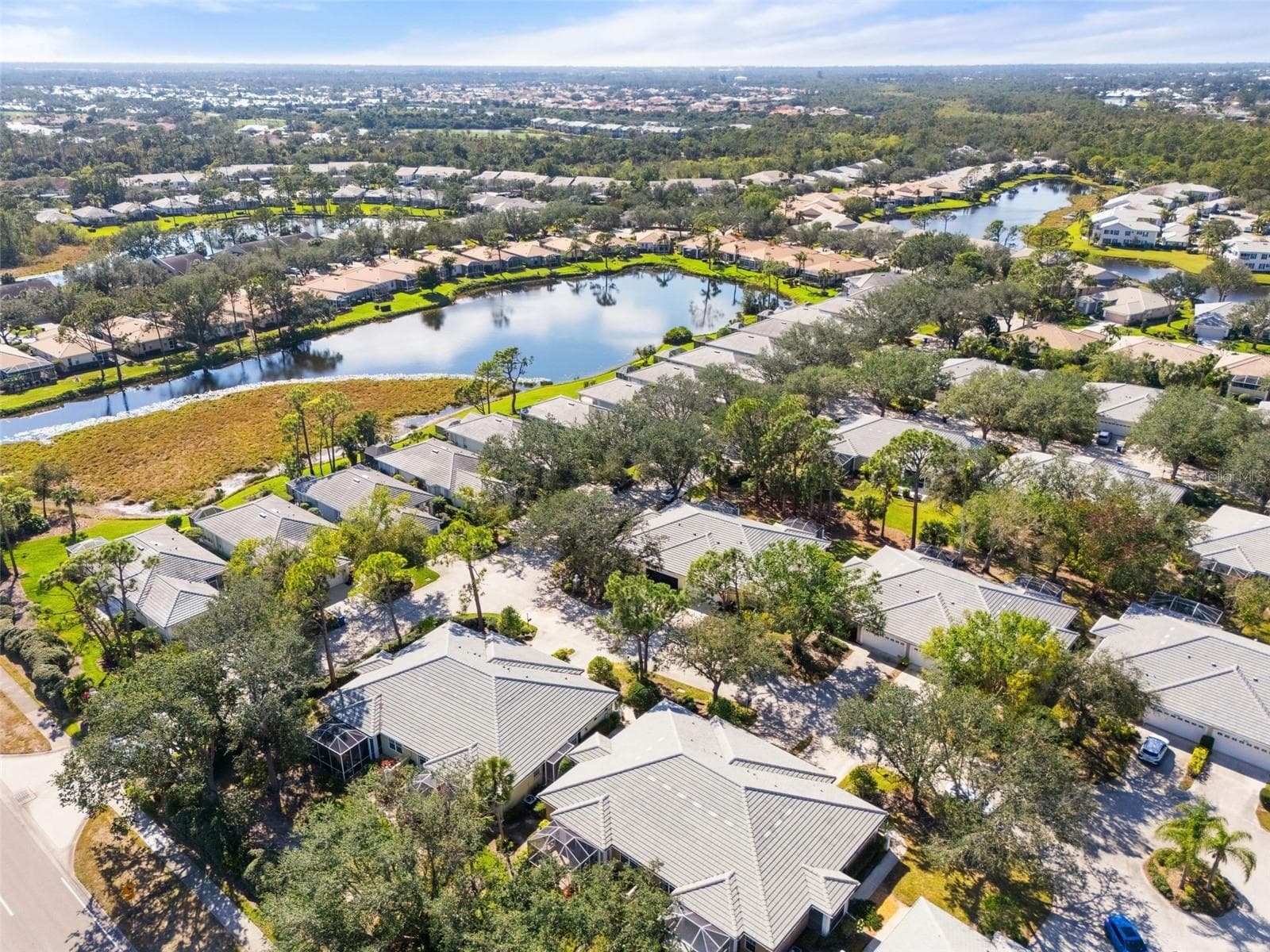 905 Barclay Ct, Venice, FL 34293 — photo 40 of 65