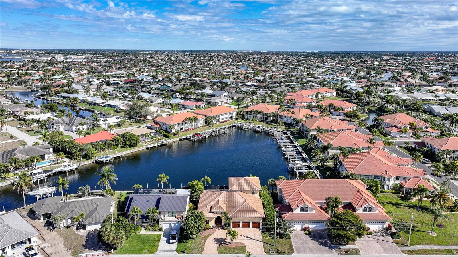 166 Hibiscus Dr, Punta Gorda, FL 33950 — photo 4 of 76