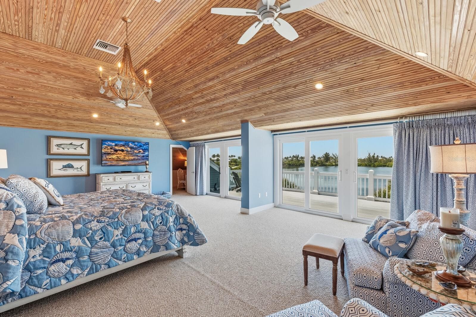 40 Seawatch Lake Dr, Boca Grande, FL 33921 — photo 15 of 37