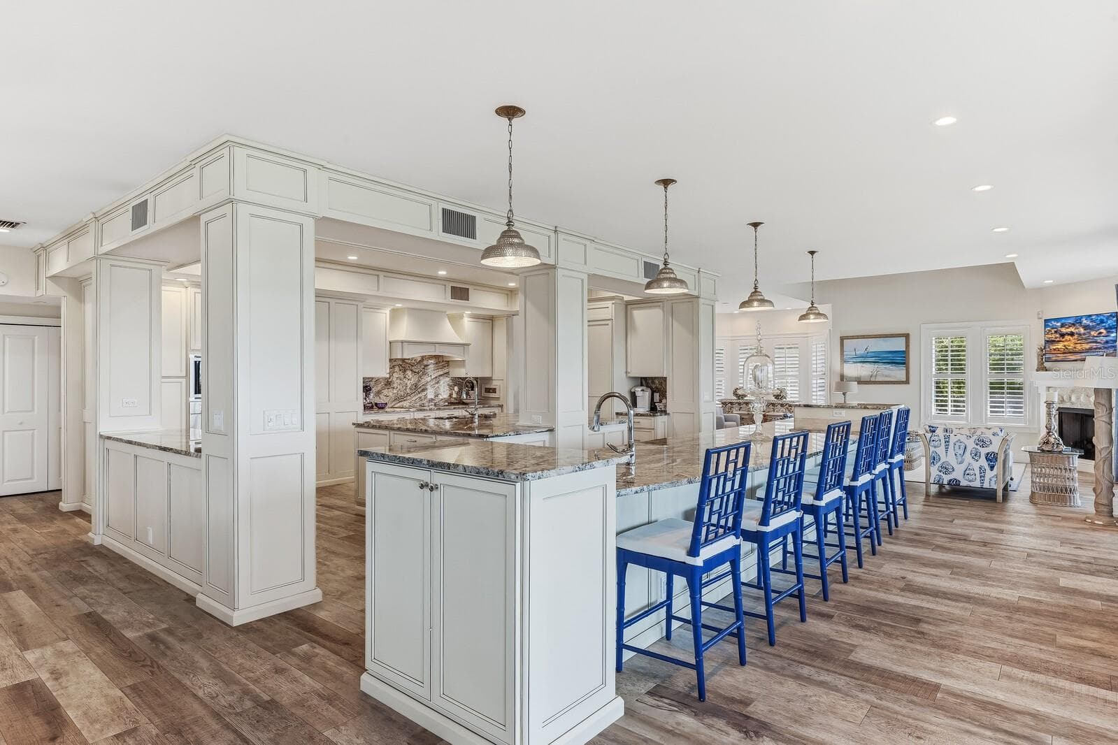 40 Seawatch Lake Dr, Boca Grande, FL 33921 — photo 8 of 37