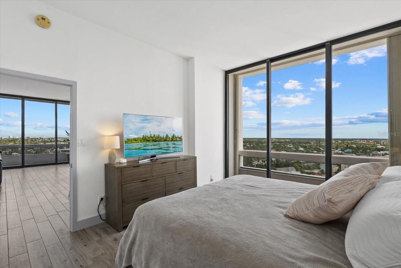 5400 Ocean Blvd #17-04, Sarasota, FL 34242 — photo 28 of 52