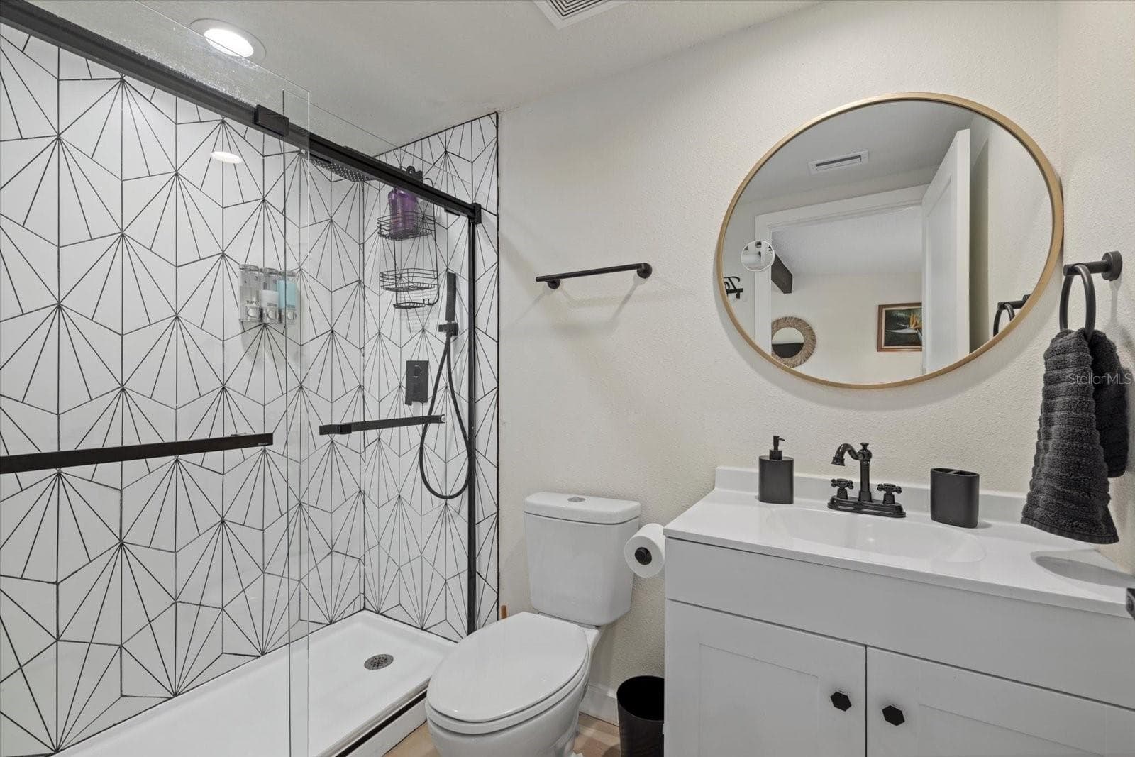 Guest House Bathroom