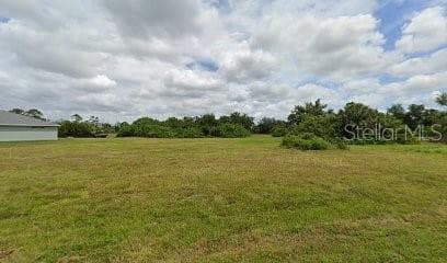 193 Spring Dr
