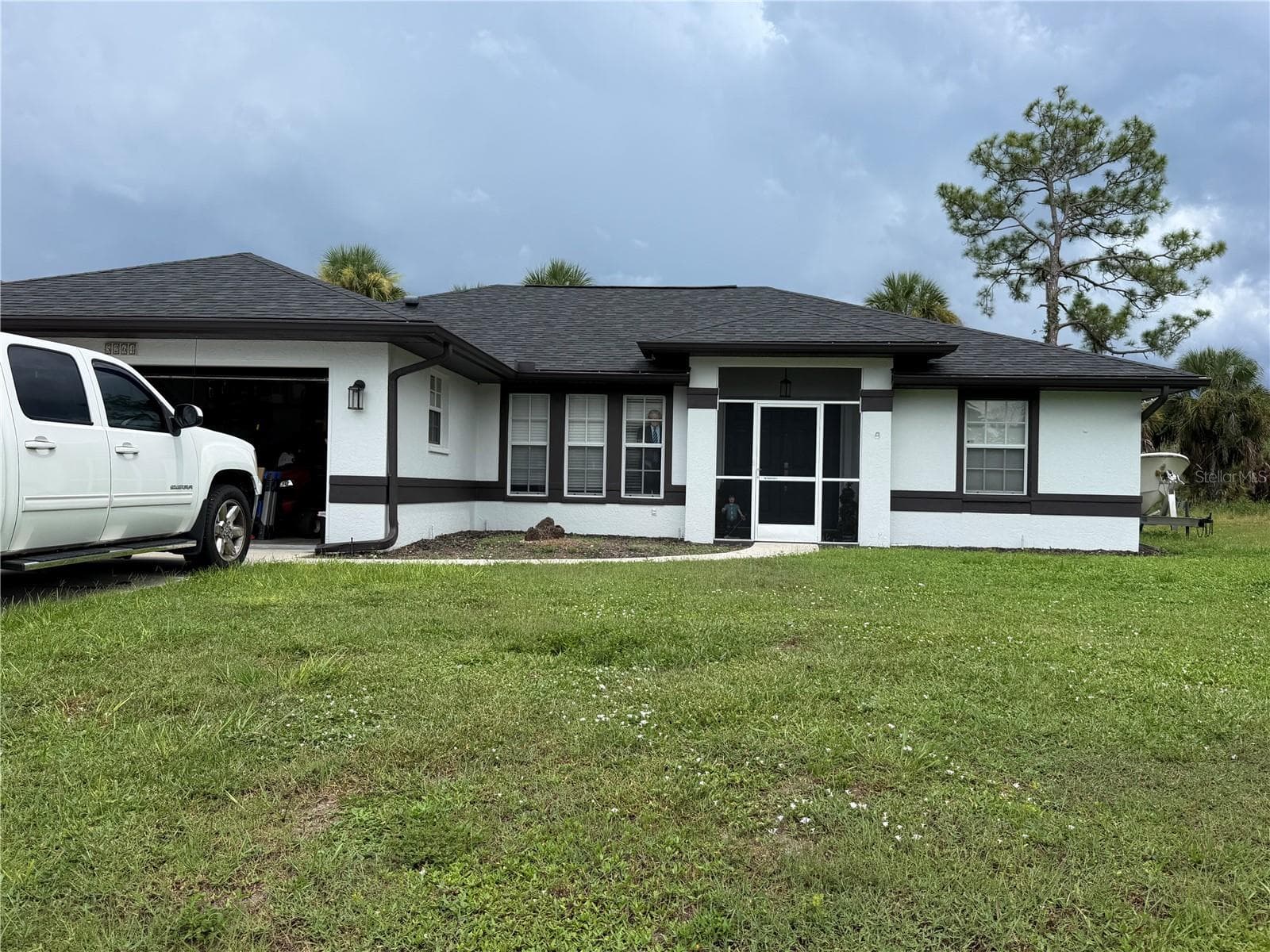 5264 Brickell Dr