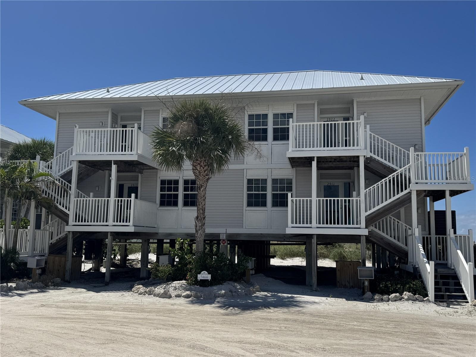 7466 Palm Island Dr #2913