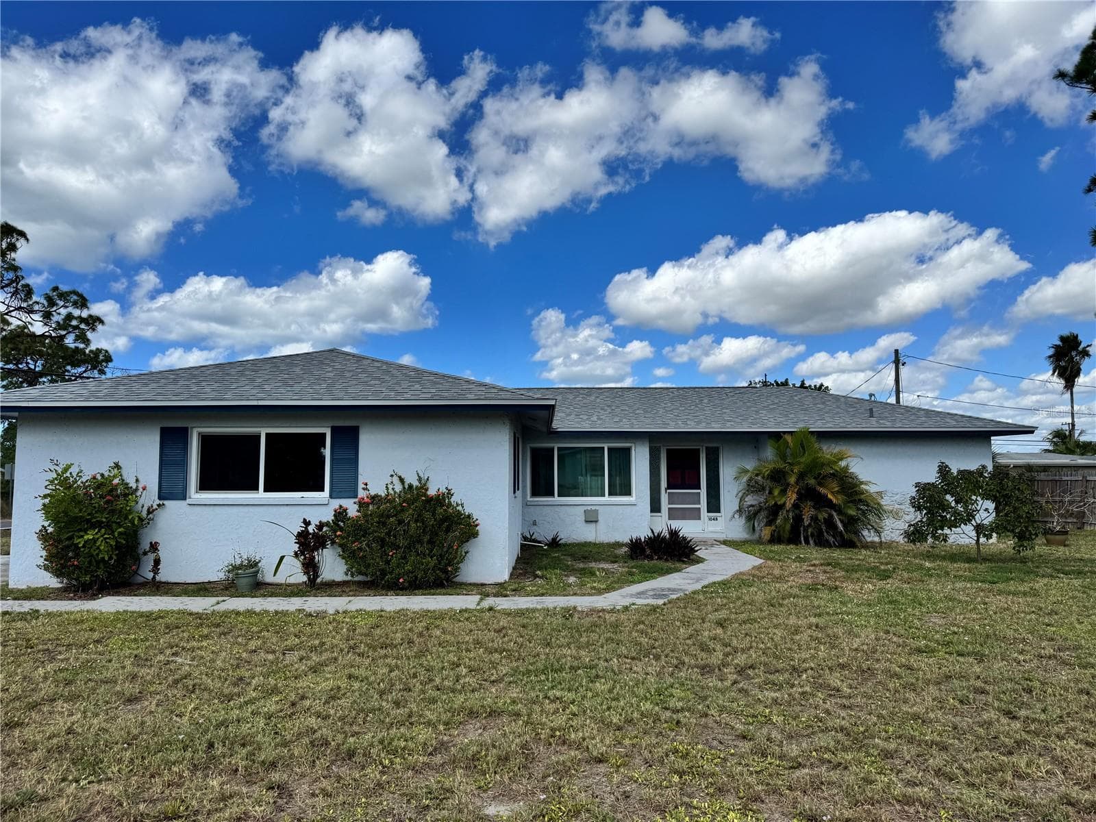 1048 Porpoise Rd