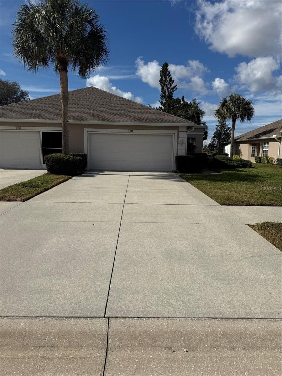 4049 Fairway Dr