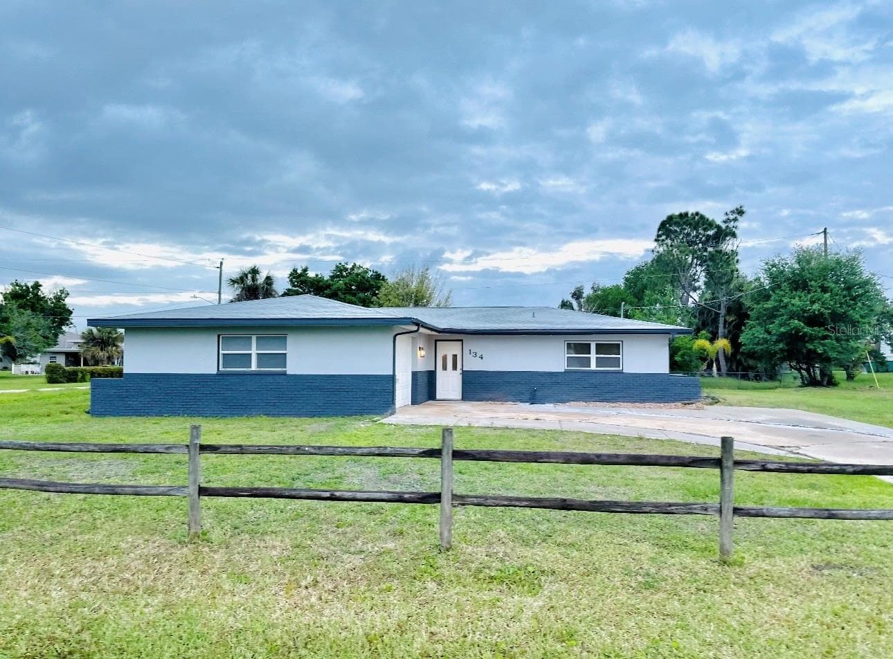 134 Peace Island Dr