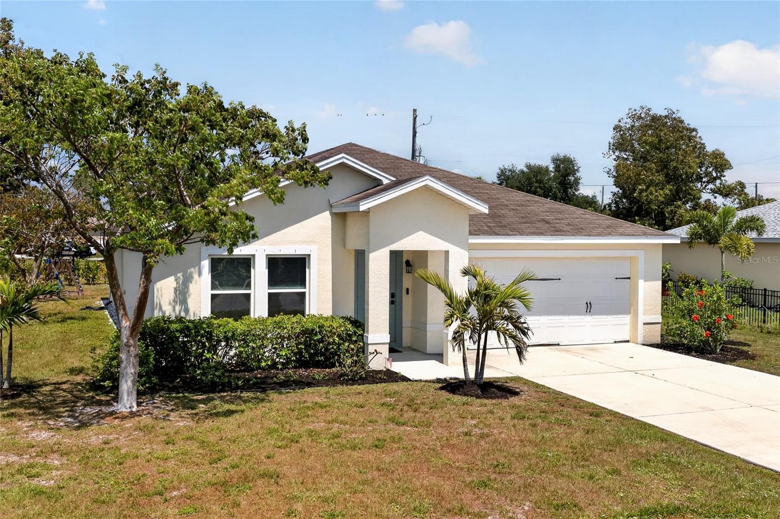 25174 Alcazar Dr
