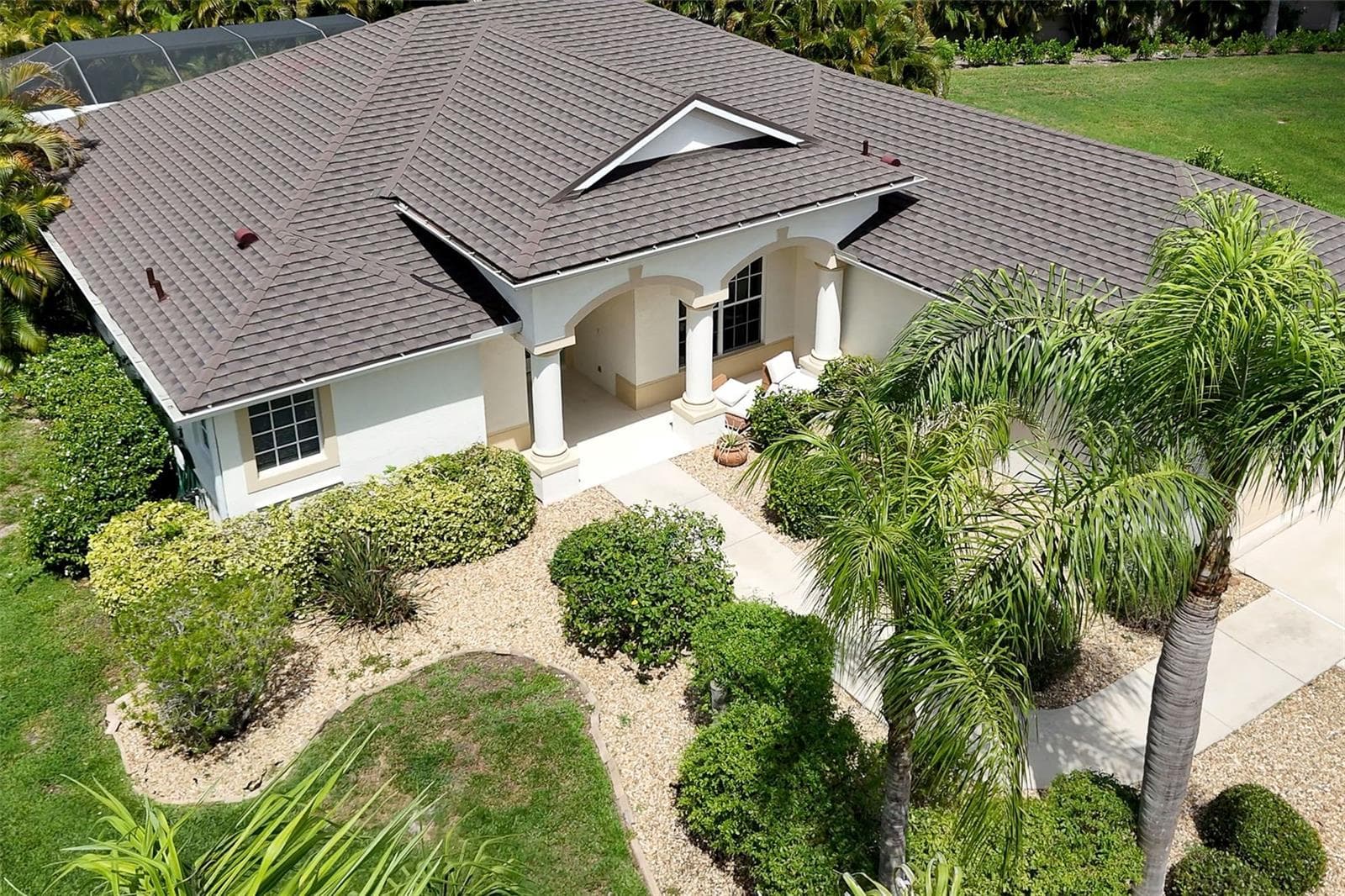 122 Clear Lake Dr