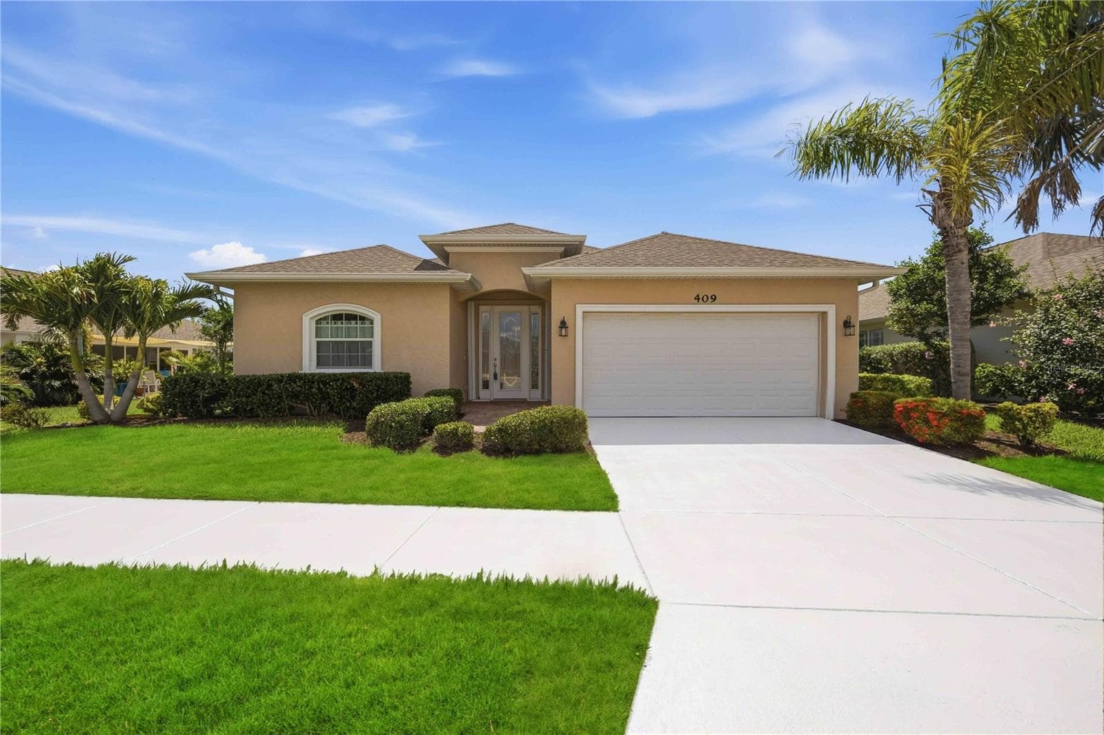 409 Tomoka Dr