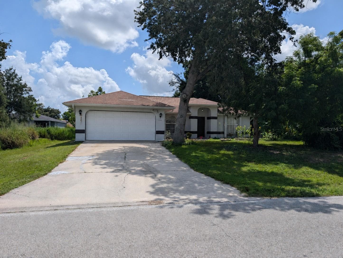 1298 Viscaya Dr