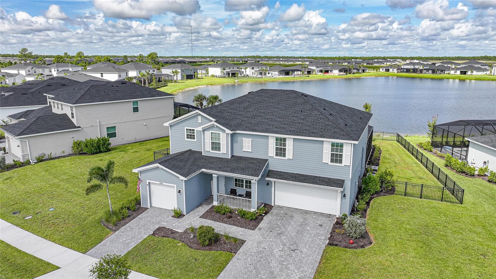 14550 Lagoon Ln